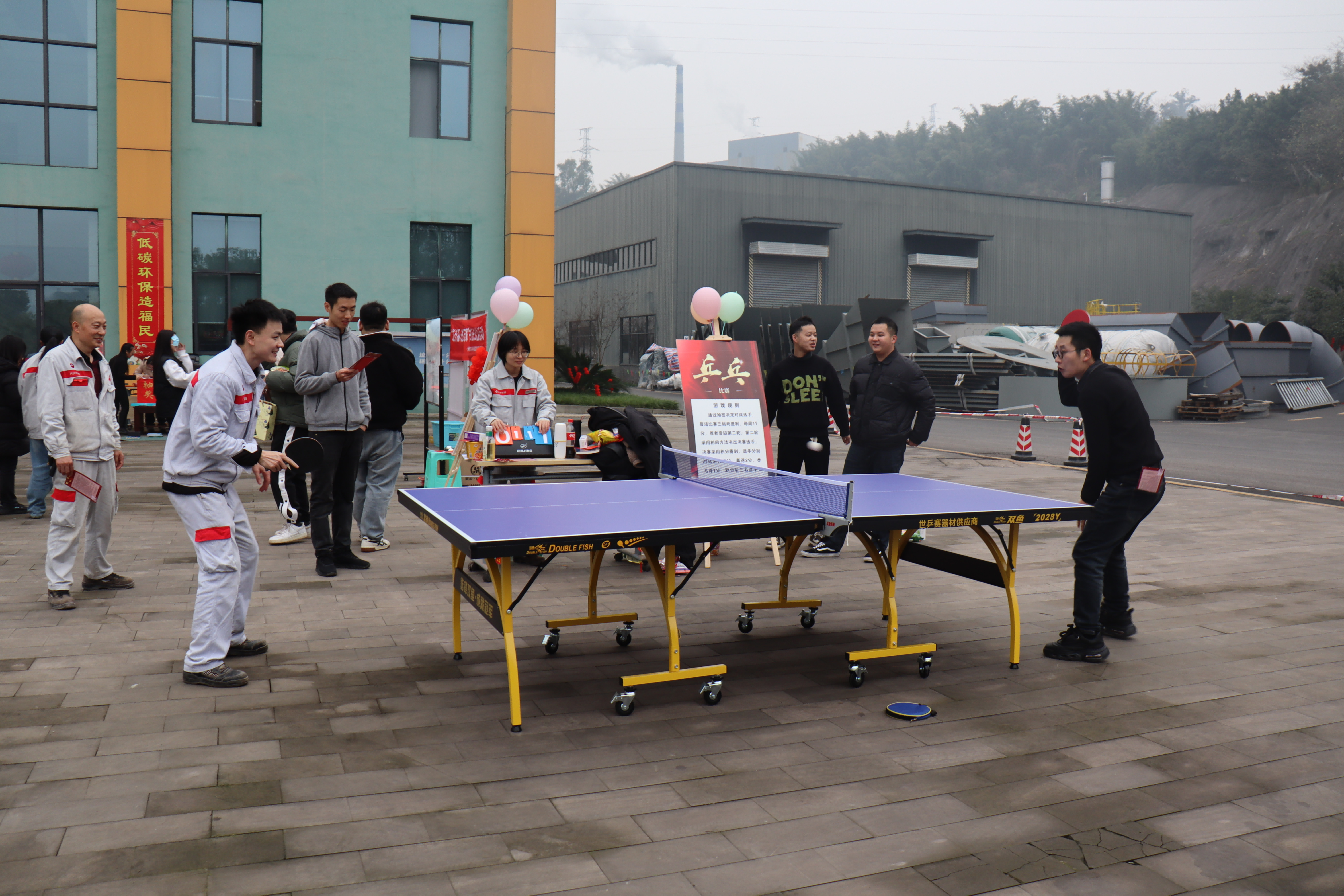 319c0a9179d74b7d818d27f101e4eccc.png